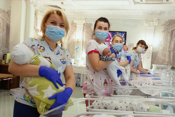 Ucrania – el centro del turismo reproductivo global